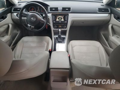 Zdjęcie 8 z 14 samochodu: 2012 VOLKSWAGEN PASSAT SE VIN:1VWBH7A3XCC028679 - miniatura