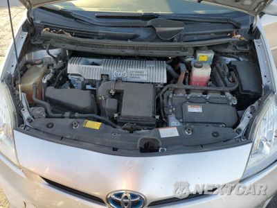 Zdjęcie 12 z 14 samochodu: 2015 TOYOTA PRIUS VIN:JTDKN3DU0F0427132 - miniatura