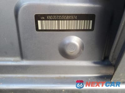 Zdjęcie 13 z 13 samochodu: 2009 KIA SORENTO LX VIN:KNDJD735195891974 - miniatura