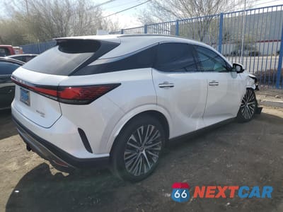 Trzecie zdjęcie samochodu z tyłu: 2024 LEXUS RX 350 BASE VIN:2T2BAMCA3RC085030 - miniatura