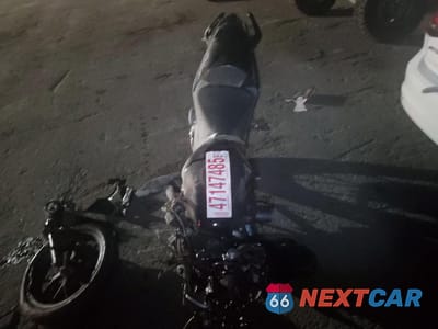 Piąte zdjęcie samochodu w środku: 2014 HONDA CBR500 R VIN:MLHPC4467E5100552 - miniatura
