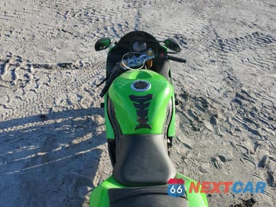 Zdjęcie 6 z 9 samochodu: 2006 KAWASAKI ZX636 C1 VIN:JKBZXJC126A035337 - miniatura