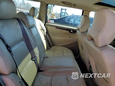 Zdjęcie 10 z 11 samochodu: 2004 VOLVO V70 FWD VIN:YV1SW59V542407951 - miniatura