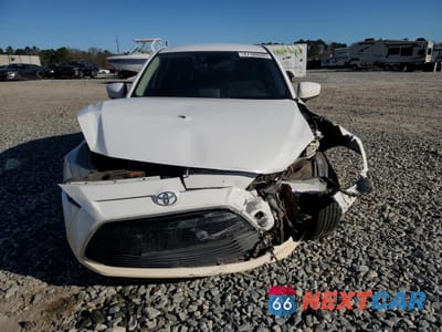Piąte zdjęcie samochodu w środku: 2018 TOYOTA YARIS IA VIN:3MYDLBYV0JY316995 - miniatura