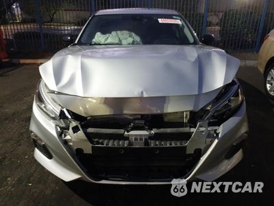 Piąte zdjęcie samochodu w środku: 2021 NISSAN ALTIMA SR VIN:1N4BL4CV5MN346266 - miniatura