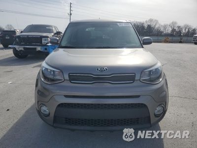 Piąte zdjęcie samochodu w środku: 2018 KIA SOUL + VIN:KNDJP3A5XJ7548012 - miniatura
