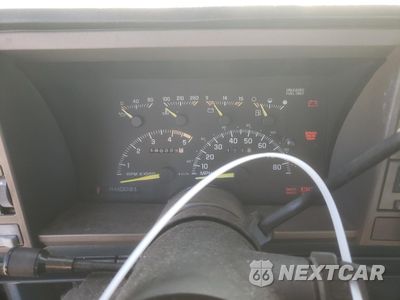 Zdjęcie 8 z 10 samochodu: 1994 CHEVROLET GMT-400 K1500 VIN:2GCEK19K7R1146293 - miniatura