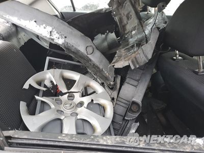 Zdjęcie 11 z 13 samochodu: 2013 MAZDA 3 I VIN:JM1BL1U74D1709169 - miniatura
