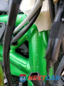 Zdjęcie 8 z 9 samochodu: 2024 KAWASAKI ZR900 M VIN:ML5ZRDM17RDA69522 - miniatura