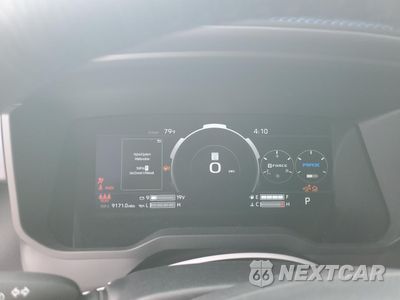 Zdjęcie 9 z 15 samochodu: 2024 TOYOTA TUNDRA CREWMAX PLATINUM VIN:5TFNC5AB7RX003539 - miniatura