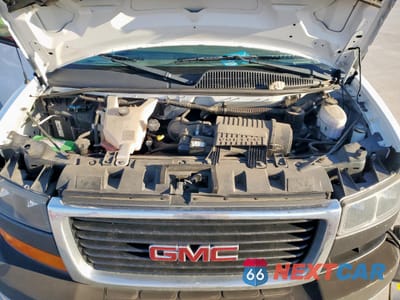 Zdjęcie 12 z 14 samochodu: 2019 GMC SAVANA G2500 VIN:1GTW7AFG1K1339265 - miniatura