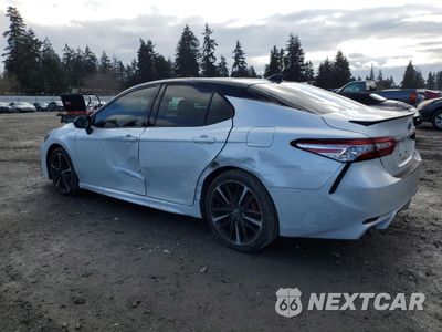Drugie zdjęcie samochodu z przodu: 2020 TOYOTA CAMRY XSE VIN:4T1K61AK3LU328339 - miniatura