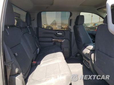 Zdjęcie 10 z 14 samochodu: 2020 CHEVROLET SILVERADO K1500 RST VIN:3GCUYEED8LG249486 - miniatura