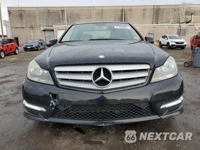 Piąte zdjęcie samochodu w środku: 2013 MERCEDES-BENZ C 300 4MATIC VIN:WDDGF8AB9DR253286 - miniatura