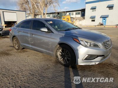Czwarte zdjęcie samochodu z boku: 2017 HYUNDAI SONATA SE VIN:5NPE24AFXHH574601 - miniatura