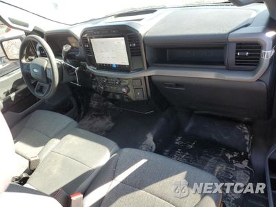 Zdjęcie 8 z 15 samochodu: 2024 FORD F150 XL VIN:1FTMF1L55RKE48040 - miniatura