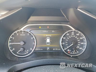 Zdjęcie 9 z 14 samochodu: 2017 NISSAN MURANO S VIN:5N1AZ2MH9HN204375 - miniatura