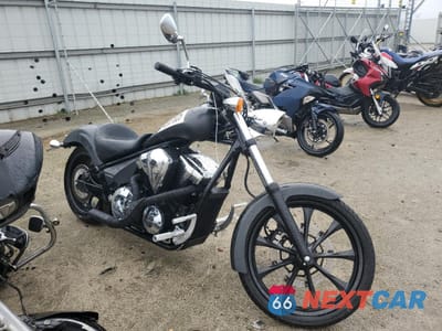 2017 HONDA VT1300 CX JH2SC6125HK200382 - główne zdjęcie licytacji z USA - miniatura