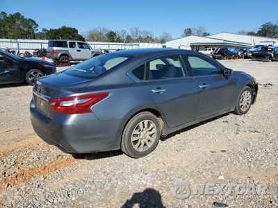 Trzecie zdjęcie samochodu z tyłu: 2018 NISSAN ALTIMA 2.5 VIN:1N4AL3AP7JC248082 - miniatura