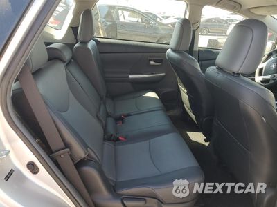 Zdjęcie 10 z 14 samochodu: 2012 TOYOTA PRIUS V VIN:JTDZN3EU5C3031561 - miniatura