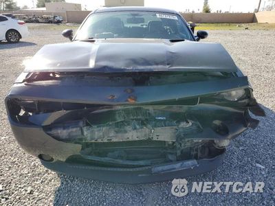 Piąte zdjęcie samochodu w środku: 2014 DODGE CHALLENGER SXT VIN:2C3CDYAG8EH298235 - miniatura