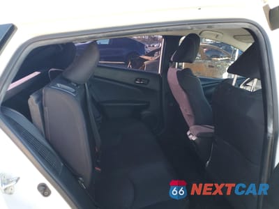 Zdjęcie 10 z 13 samochodu: 2021 TOYOTA PRIUS PRIME LE VIN:JTDKAMFP5M3175754 - miniatura