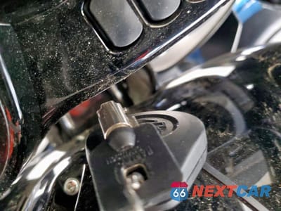 Zdjęcie 8 z 10 samochodu: 2022 HARLEY-DAVIDSON FLTRK VIN:1HD1KZF13NB652401 - miniatura