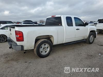 Trzecie zdjęcie samochodu z tyłu: 2011 CHEVROLET SILVERADO K1500 LT VIN:1GCRKSE37BZ157071 - miniatura