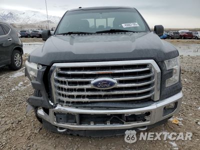 Piąte zdjęcie samochodu w środku: 2017 FORD F150 SUPERCREW VIN:1FTEW1EG0HKD13825 - miniatura