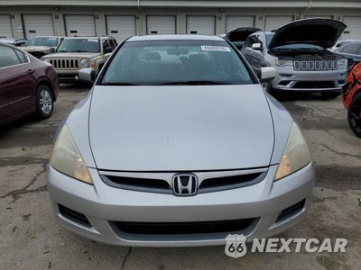 Piąte zdjęcie samochodu w środku: 2007 HONDA ACCORD EX VIN:1HGCM56727A115188 - miniatura