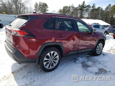 Trzecie zdjęcie samochodu z tyłu: 2020 TOYOTA RAV4 XLE PREMIUM VIN:JTMA1RFV5LD068798 - miniatura