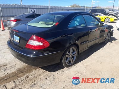 Trzecie zdjęcie samochodu z tyłu: 2006 MERCEDES-BENZ CLK 350 VIN:WDBTJ56H76F183213 - miniatura