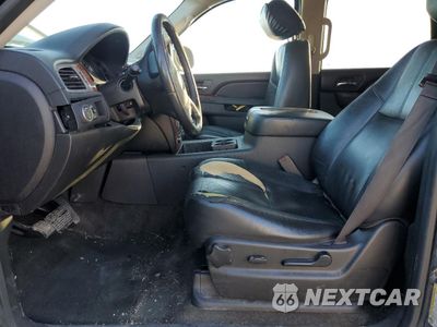 Zdjęcie 7 z 12 samochodu: 2013 CHEVROLET TAHOE C1500 LT VIN:1GNSCBE07DR195303 - miniatura