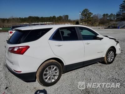 Trzecie zdjęcie samochodu z tyłu: 2021 CHEVROLET EQUINOX LT VIN:3GNAXUEV9MS126634 - miniatura