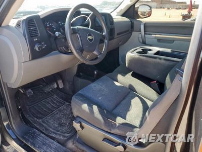 Zdjęcie 8 z 12 samochodu: 2010 CHEVROLET SILVERADO K1500 VIN:1GCPKPEA7AZ253588 - miniatura