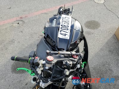 Zdjęcie 6 z 11 samochodu: 2017 KAWASAKI ZX1000 Z VIN:JKAZXCZ12HA000050 - miniatura