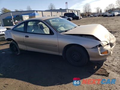 Czwarte zdjęcie samochodu z boku: 1997 CHEVROLET CAVALIER BASE VIN:1G1JC1247VM138340 - miniatura