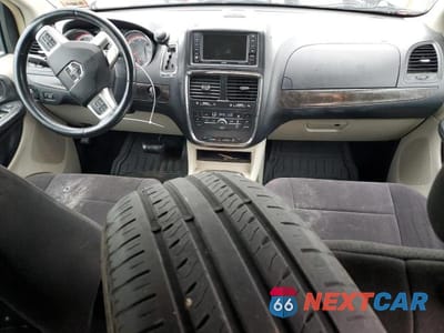 Zdjęcie 8 z 13 samochodu: 2011 DODGE GRAND CARAVAN CREW VIN:2D4RN5DGXBR684533 - miniatura