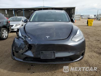 Piąte zdjęcie samochodu w środku: 2024 TESLA MODEL Y VIN:7SAYGDEE7RF119448 - miniatura