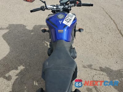 Zdjęcie 6 z 10 samochodu: 2019 YAMAHA MT09 VIN:JYARN53E1KA005231 - miniatura