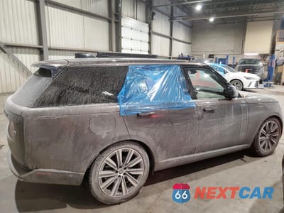 Trzecie zdjęcie samochodu z tyłu: 2023 LAND ROVER RANGE ROVER SE VIN:SALKP9FU5PA015741 - miniatura