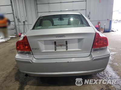 Zdjęcie 6 z 14 samochodu: 2005 VOLVO S60 VIN:YV1RS640852463413 - miniatura