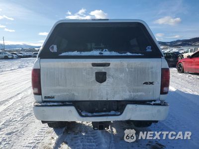 Zdjęcie 6 z 14 samochodu: 2016 RAM 2500 LARAMIE VIN:3C6UR5FJ6GG294909 - miniatura