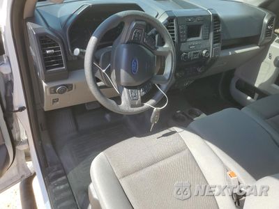 Zdjęcie 8 z 13 samochodu: 2019 FORD F150 VIN:1FTMF1CB8KKC48104 - miniatura