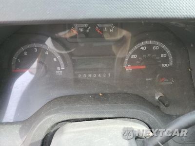 Zdjęcie 8 z 10 samochodu: 2016 FORD ECONOLINE E350 SUPER DUTY CUTAWAY VAN VIN:1FDWE3FS0GDC37771 - miniatura