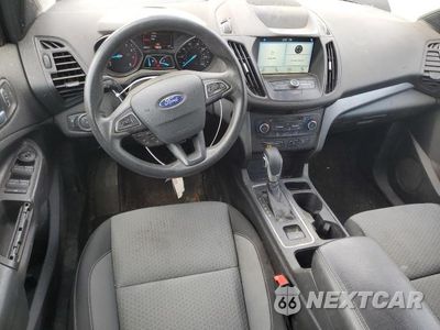 Zdjęcie 8 z 14 samochodu: 2019 FORD ESCAPE SE VIN:1FMCU0GD8KUC35473 - miniatura