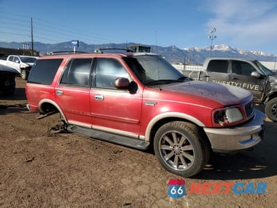 Czwarte zdjęcie samochodu z boku: 1998 FORD EXPEDITION VIN:1FMFU18L1WLA02748 - miniatura