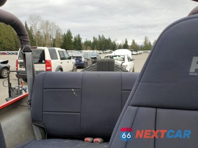 Zdjęcie 10 z 14 samochodu: 1997 JEEP WRANGLER / TJ SPORT VIN:1J4FY19S1VP446857 - miniatura