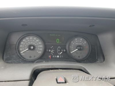 Zdjęcie 9 z 14 samochodu: 2009 MERCURY GRAND MARQUIS LS VIN:2MEHM75V29X634556 - miniatura