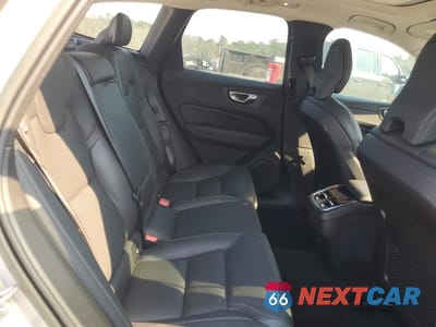Zdjęcie 11 z 16 samochodu: 2023 VOLVO XC60 ULTIMATE VIN:YV4L12RF9P1257771 - miniatura
